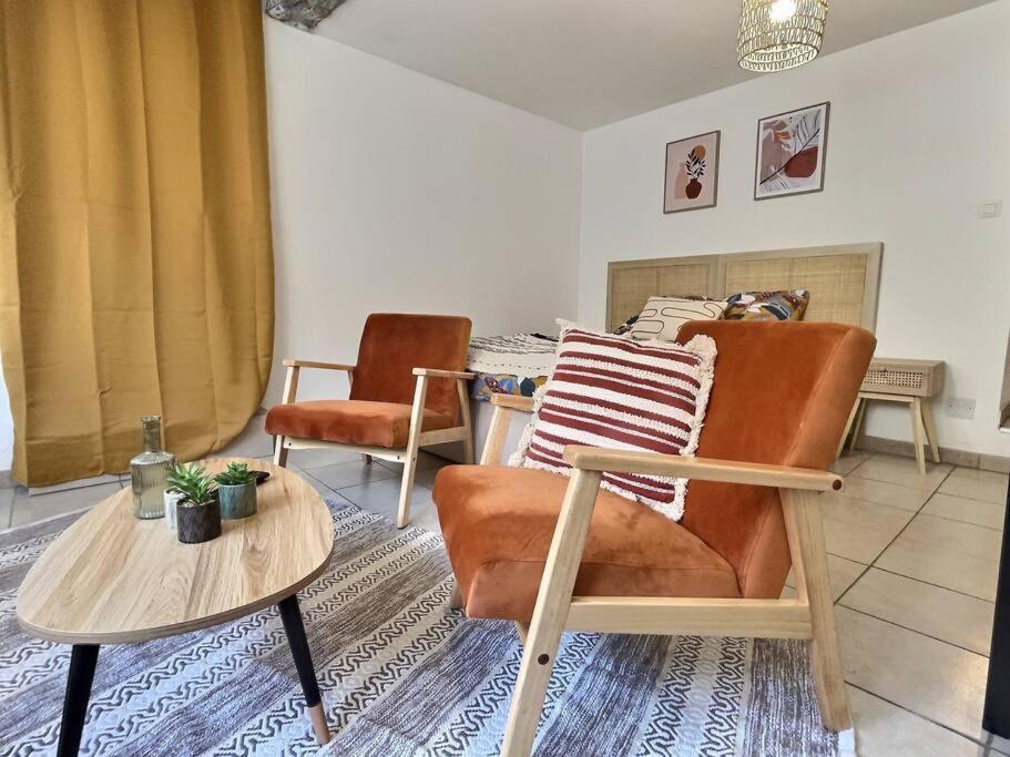 Apartament Le Petit Limouche - Parking Chabeuil Zewnętrze zdjęcie